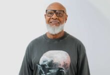 Mauro Diniz grava audiovisual em Vargem Pequena pelos 50 anos